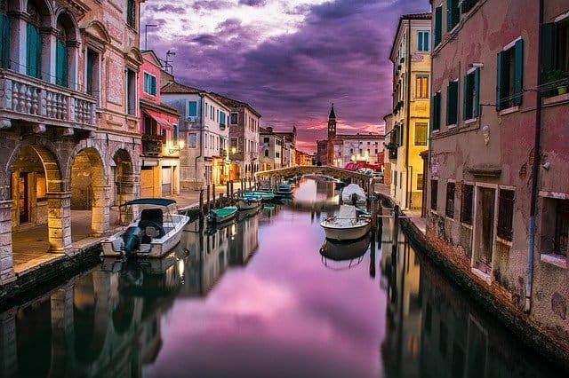 Investera italien